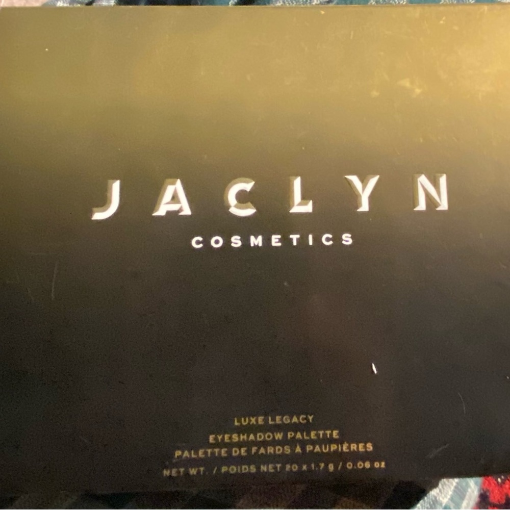 Luxe Legacy Eyeshadow Palette - Black